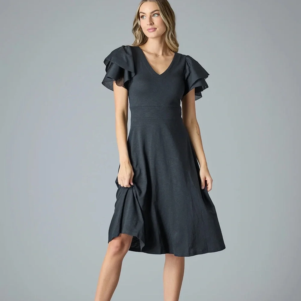 Ladies Flare Sleeve Dress - Picture 1 of 7